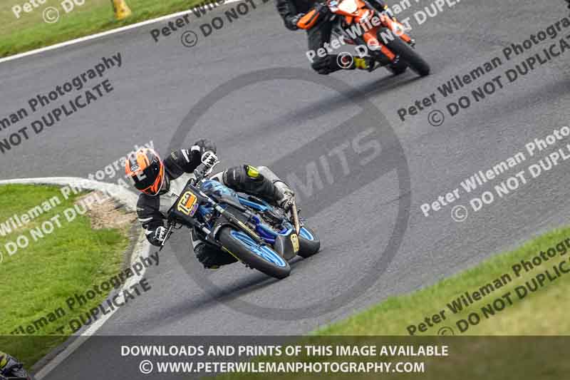 cadwell no limits trackday;cadwell park;cadwell park photographs;cadwell trackday photographs;enduro digital images;event digital images;eventdigitalimages;no limits trackdays;peter wileman photography;racing digital images;trackday digital images;trackday photos